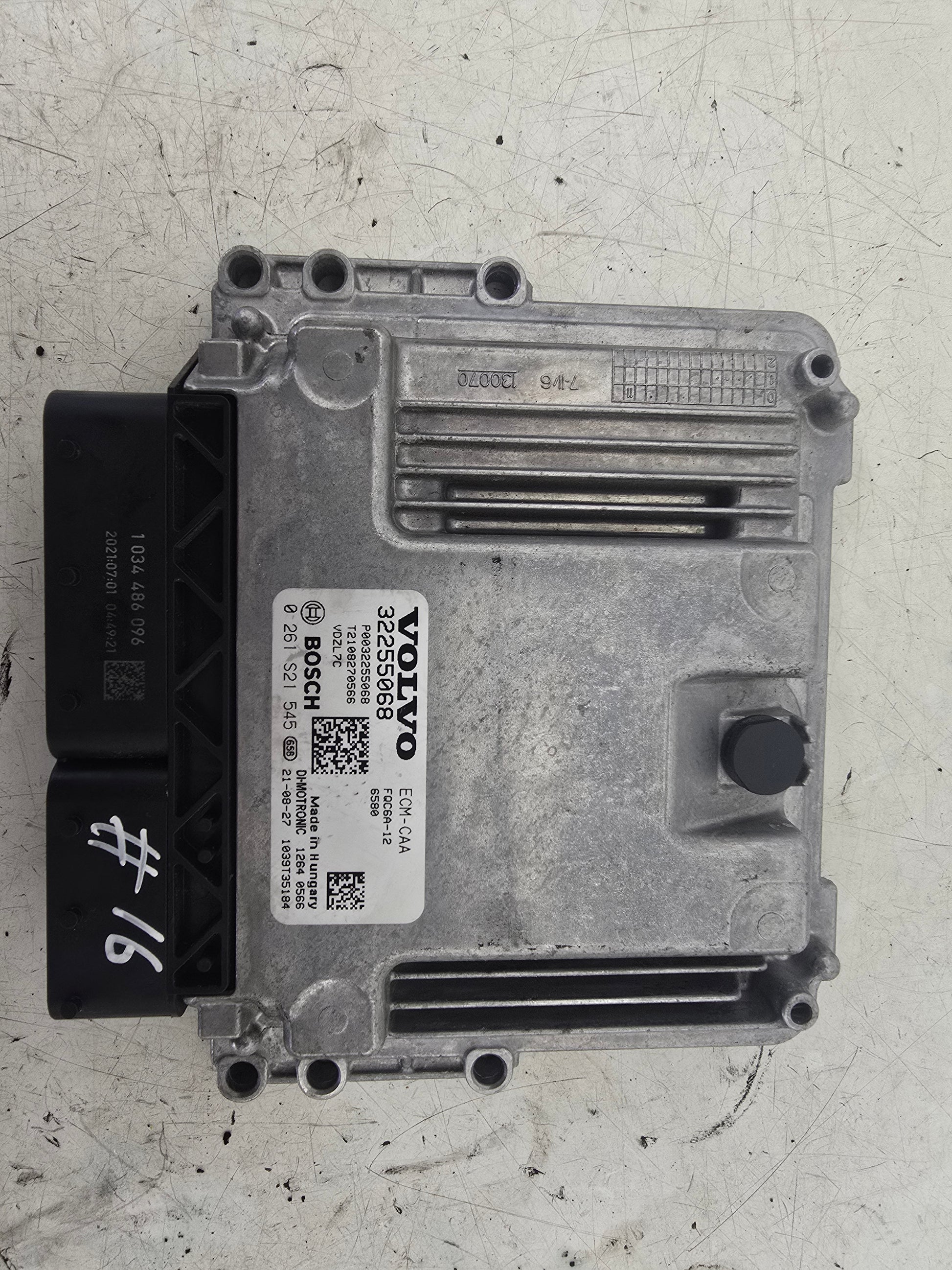 2017-2024 Volvo XC40 T3 Engine ECU 32255068