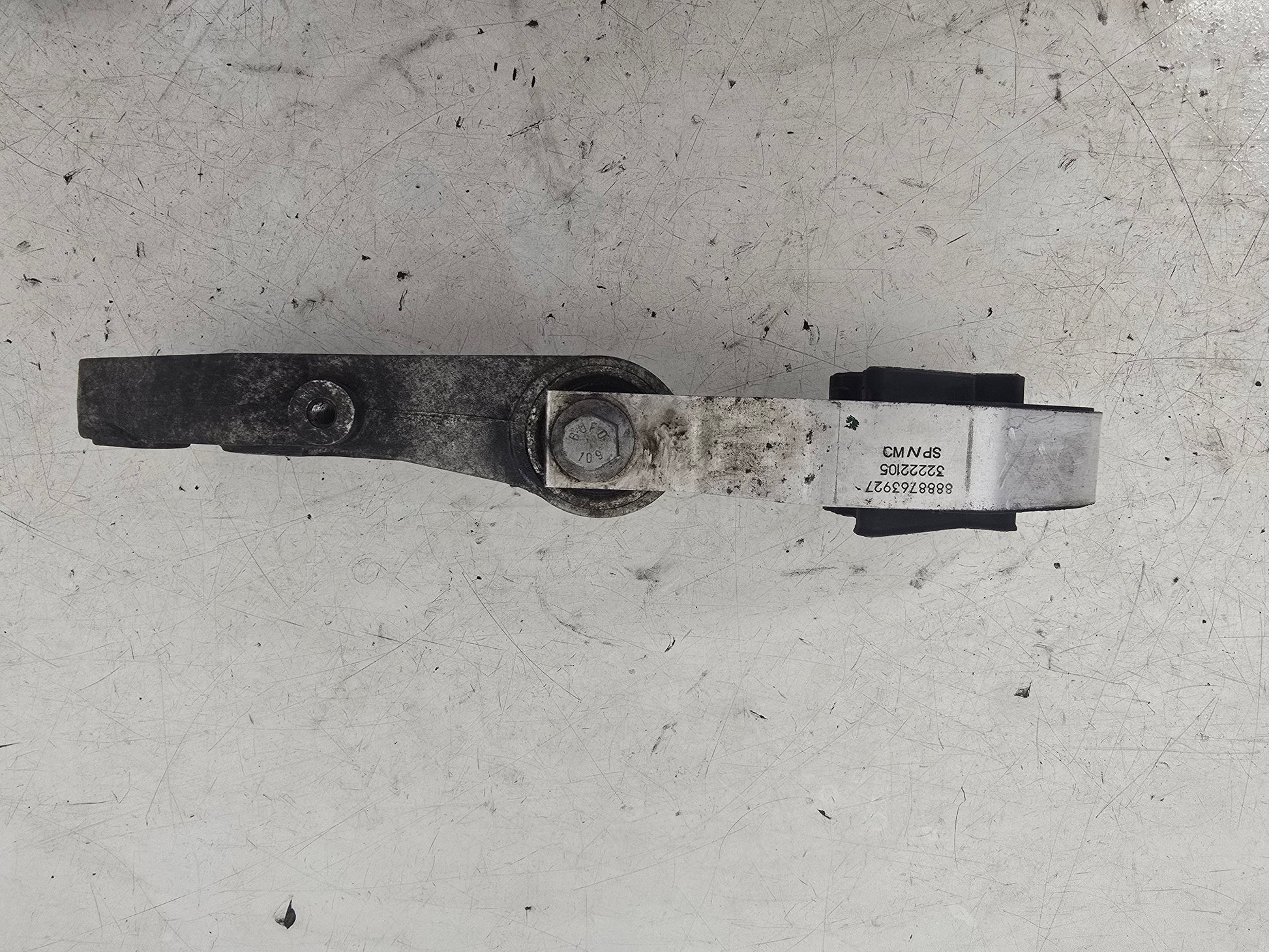 2018-2024 Volvo XC40 T3 Gearbox Left Torque Mount 32222105