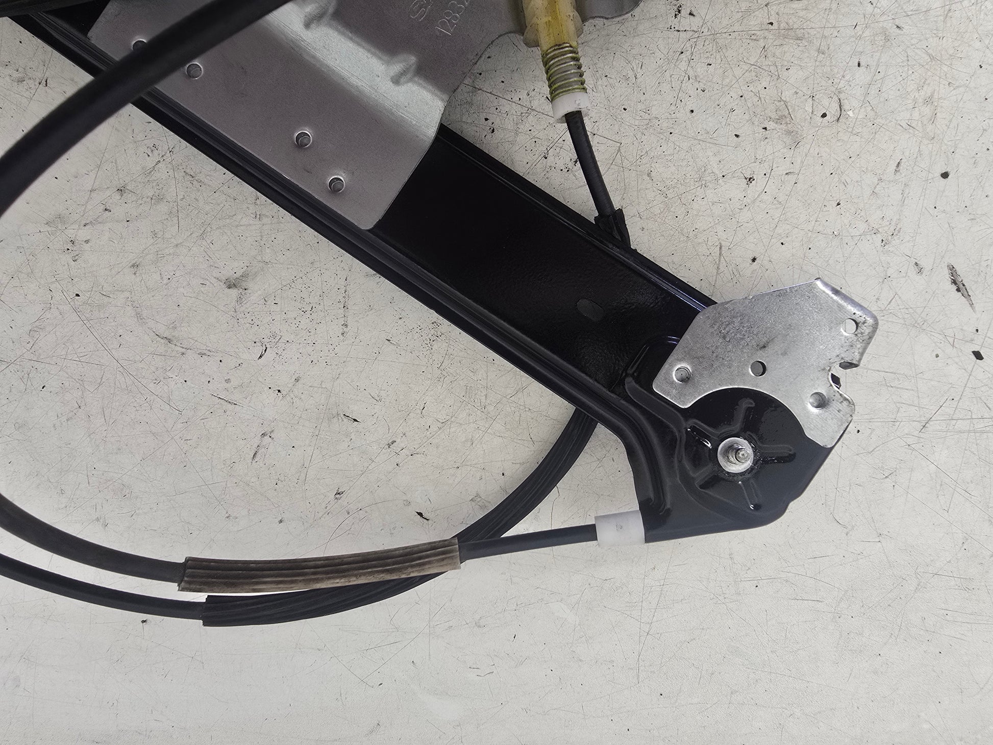 2007 Saab 9-3 Right Front Window Regulator Motor 12832852
