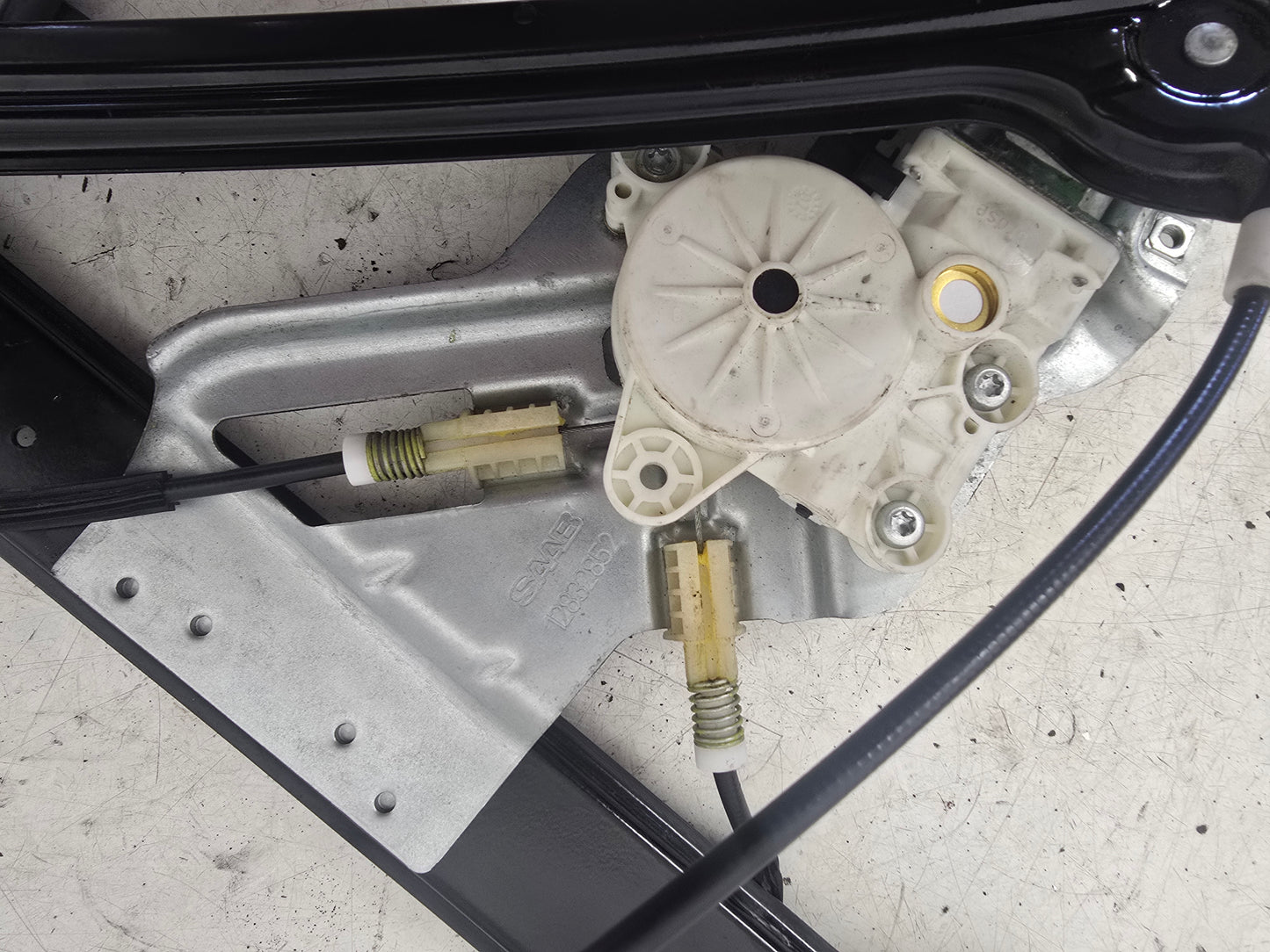 2007 Saab 9-3 Right Front Window Regulator Motor 12832852