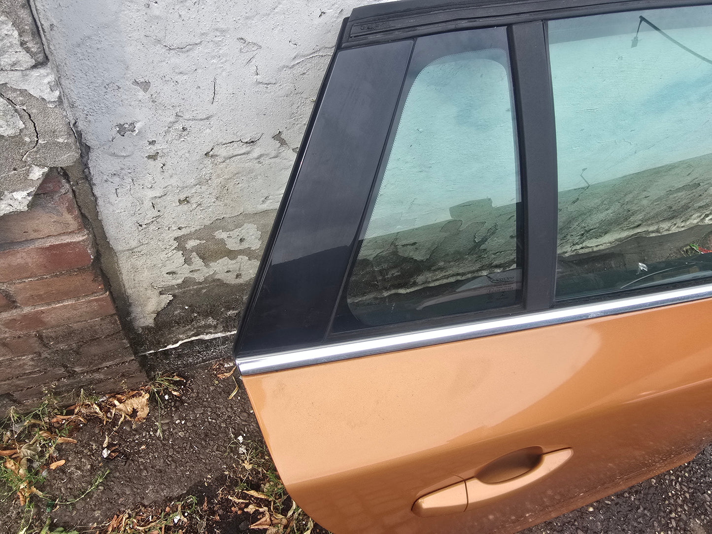 2012 Volvo V60 Estate Rear Right Driver Door Bronze D5204T3-A