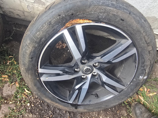 2017-2025 Volvo XC40 Black Alloy Wheel 7.5Jx18 ET50.5 31445812