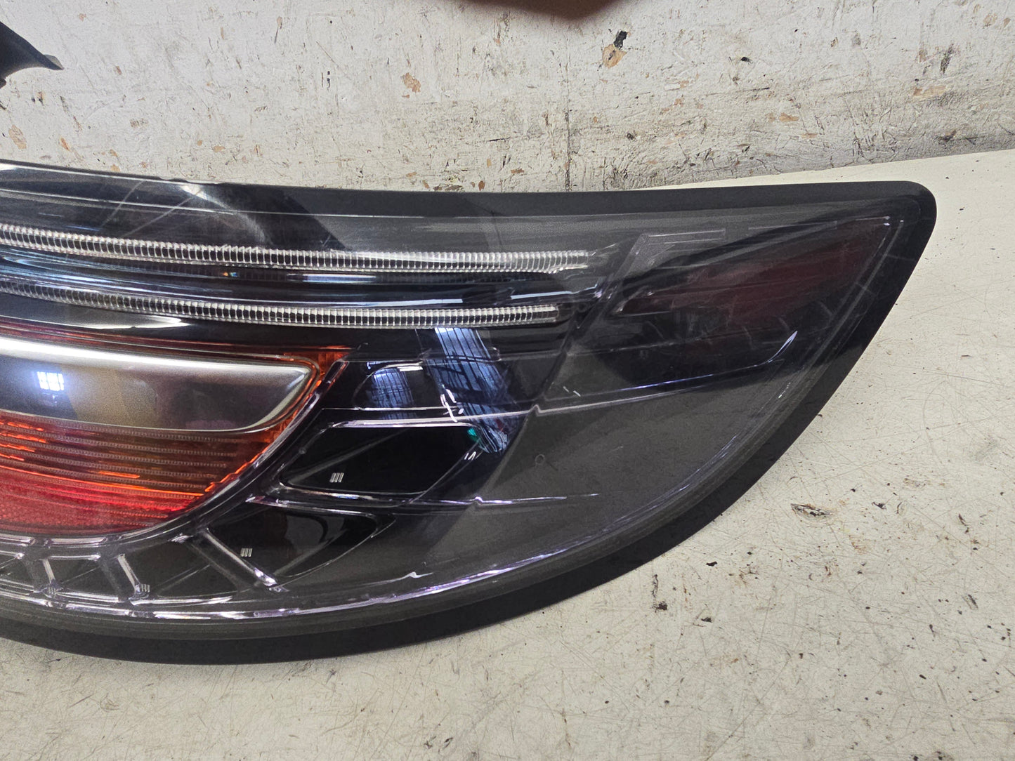 2011 Saab 9-5 Right Tail Light Assembly 12783375