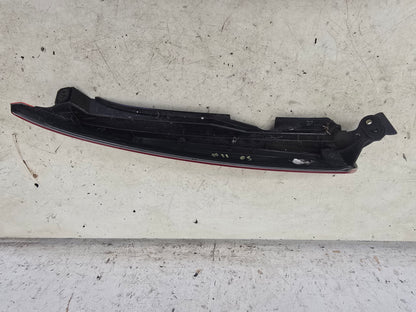 2002-2006 Volvo XC90 D5 Rear Tail Light Upper Driver Side 30678221