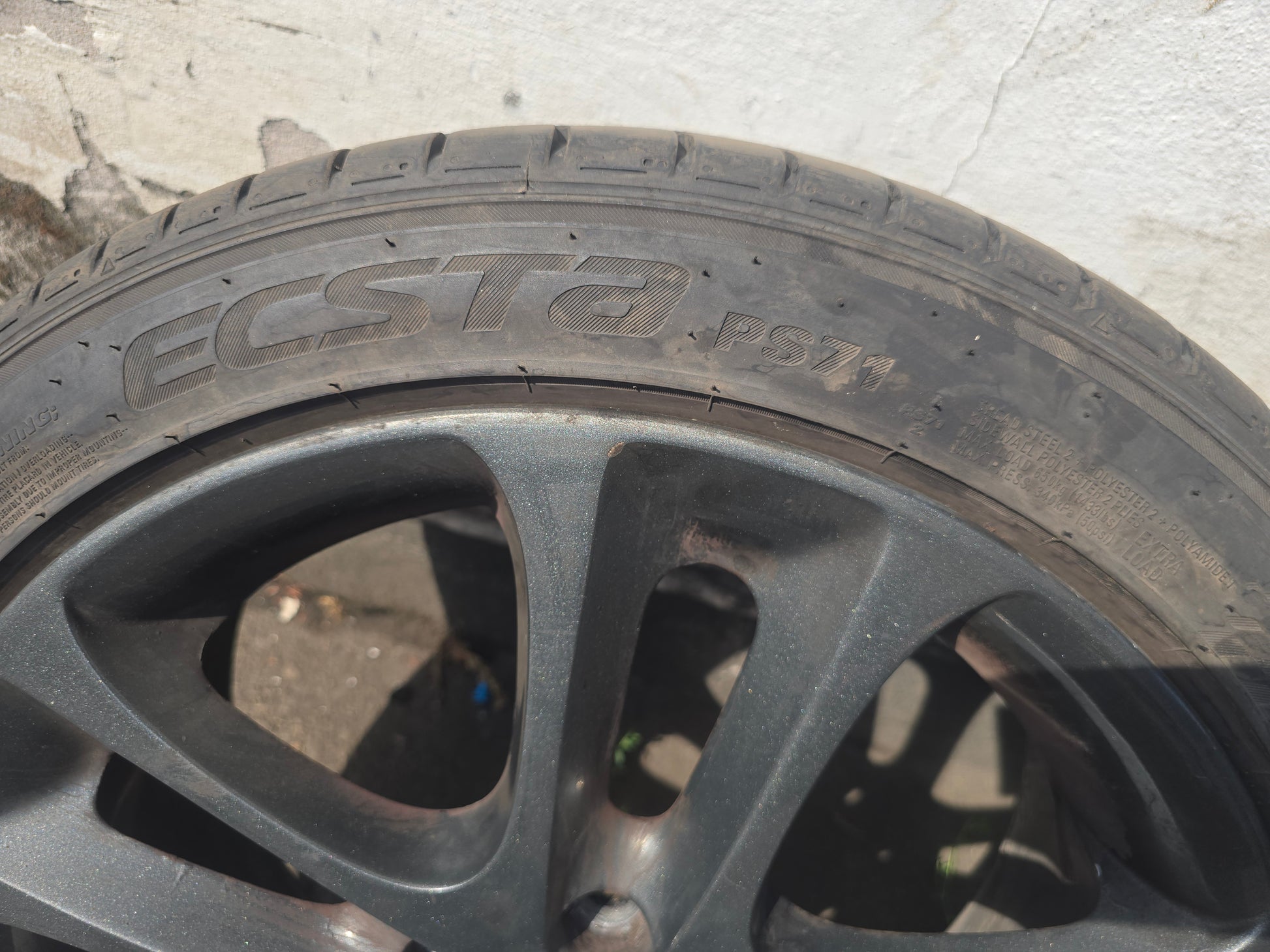 2010-2013 Volvo C30 Alloy Wheel 30672919