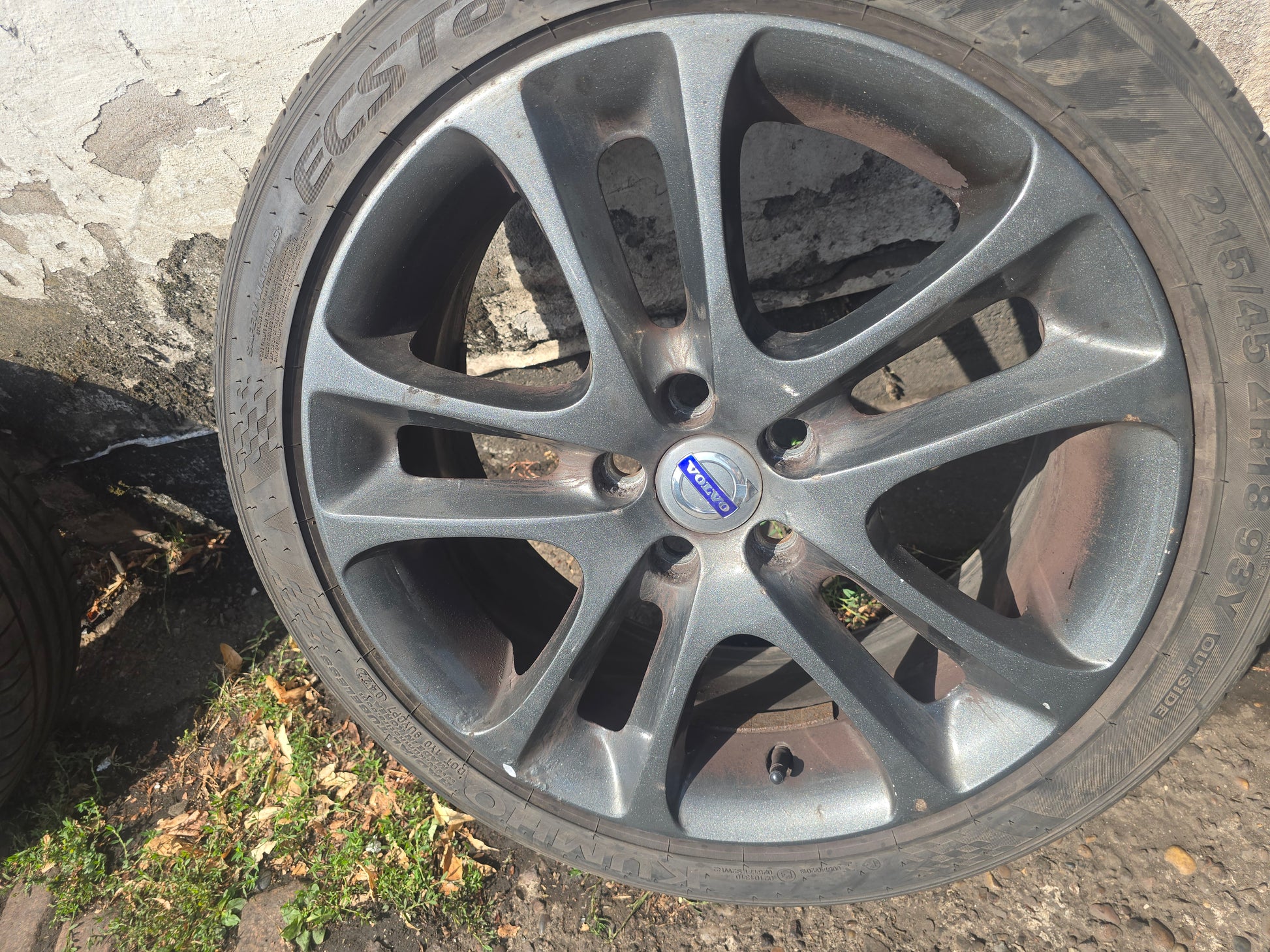 2010-2013 Volvo C30 Alloy Wheel 30672919