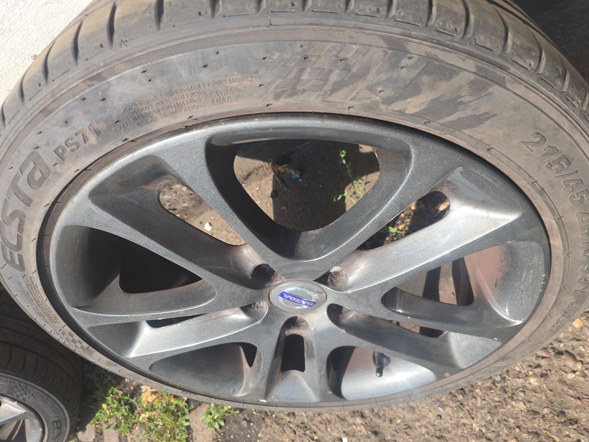 2010-2013 Volvo C30 Alloy Wheel 30672919