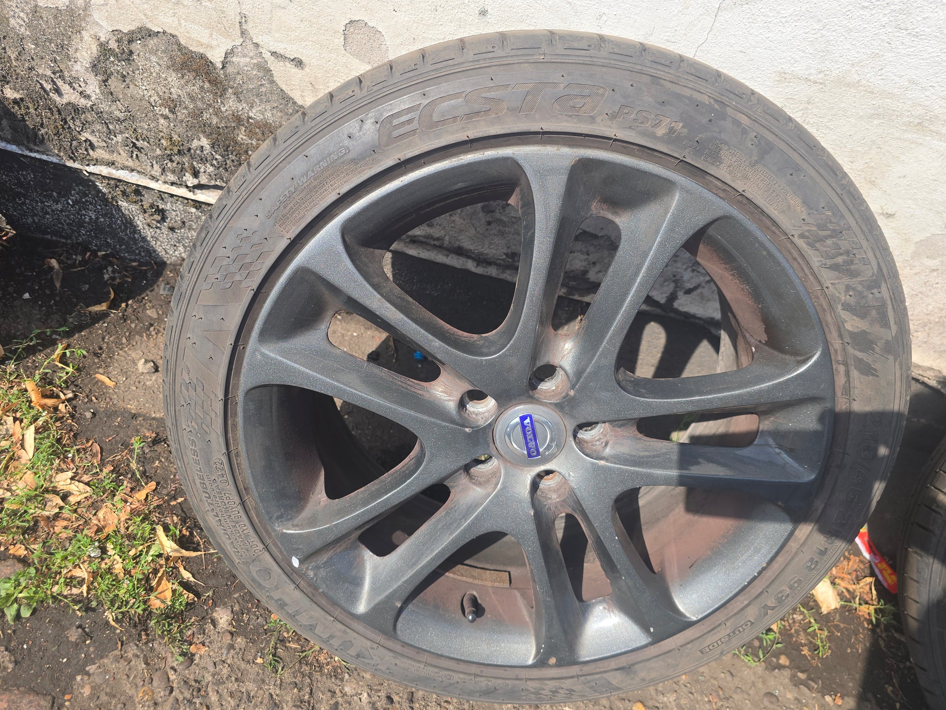 2010-2013 Volvo C30 Alloy Wheel 30672919
