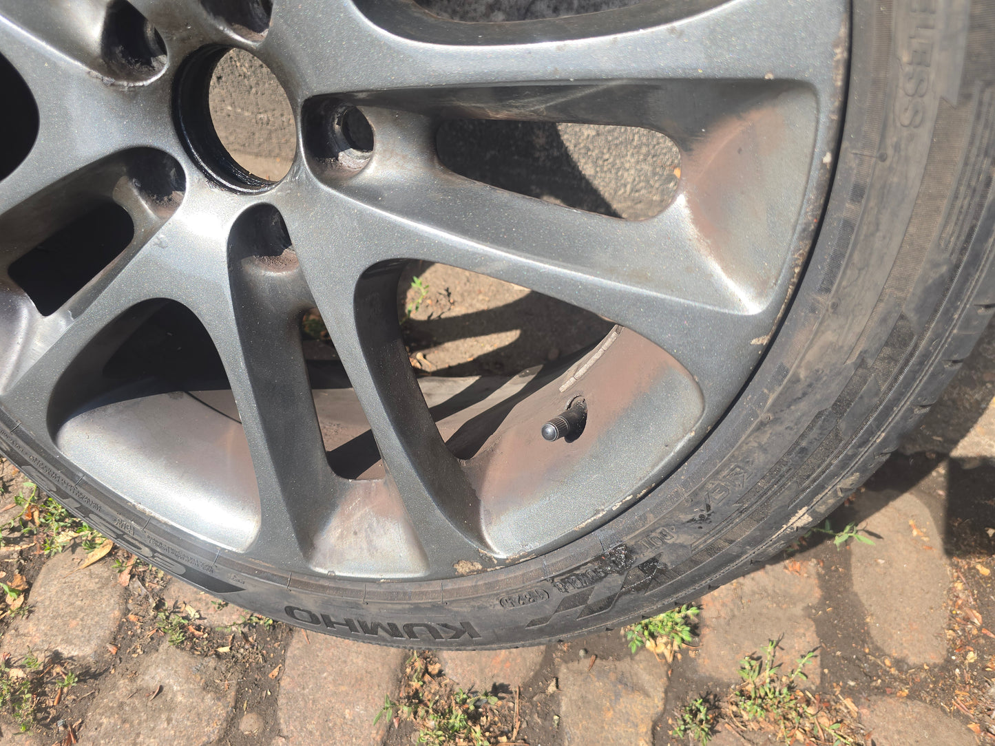 2010-2013 Volvo C30 Alloy Wheel 30672919