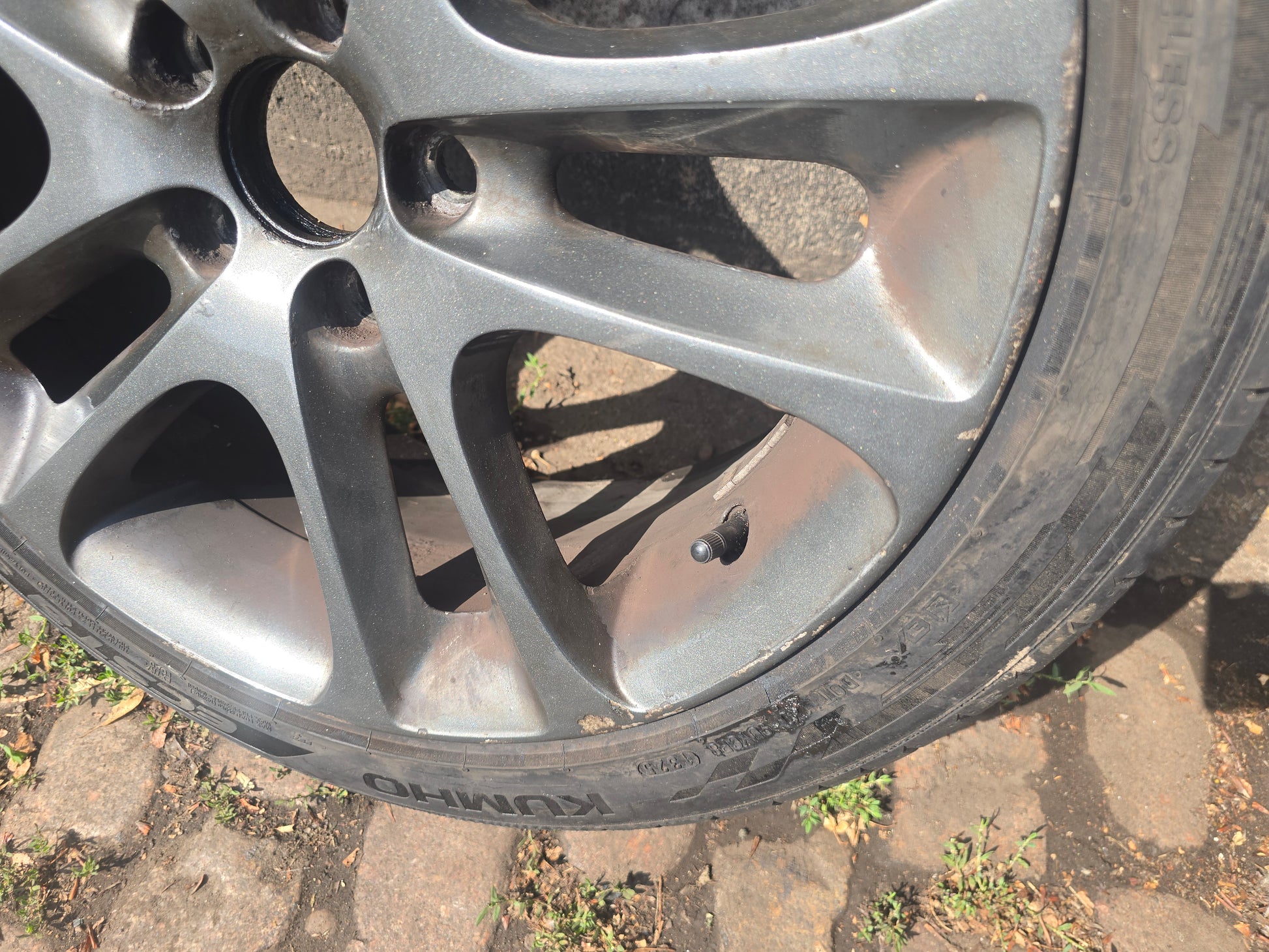 2010-2013 Volvo C30 Alloy Wheel 30672919