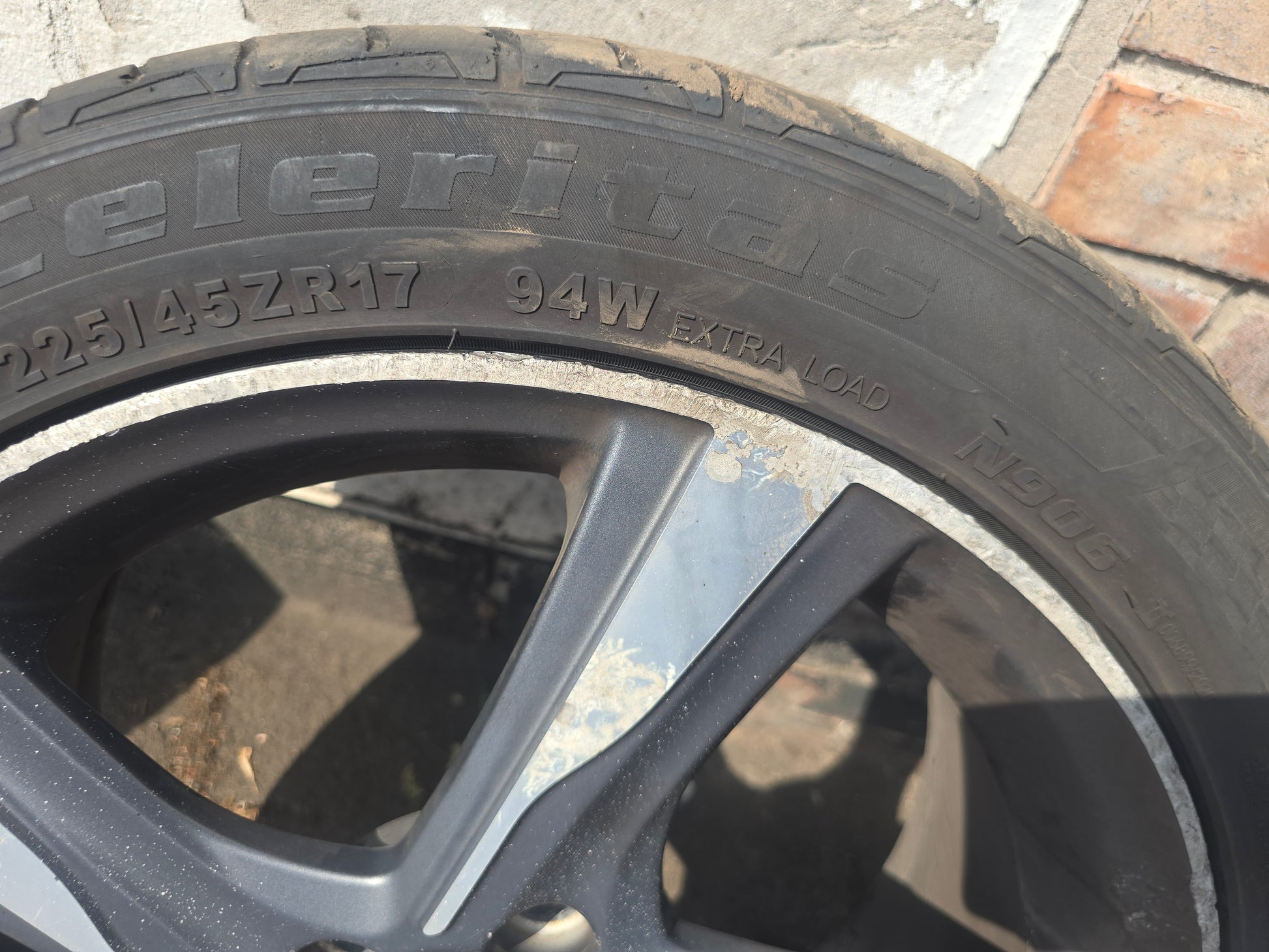 2014 Volvo V40 R-Design Ixion Black Alloy Wheel 31423521
