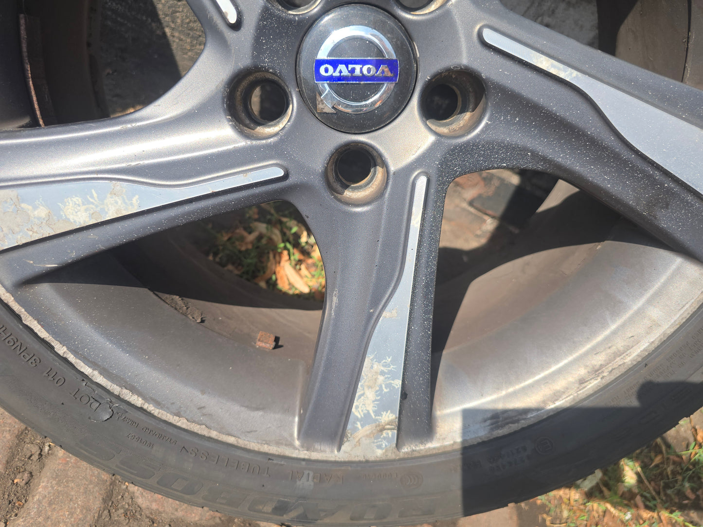 2014 Volvo V40 R-Design Ixion Black Alloy Wheel 31423521