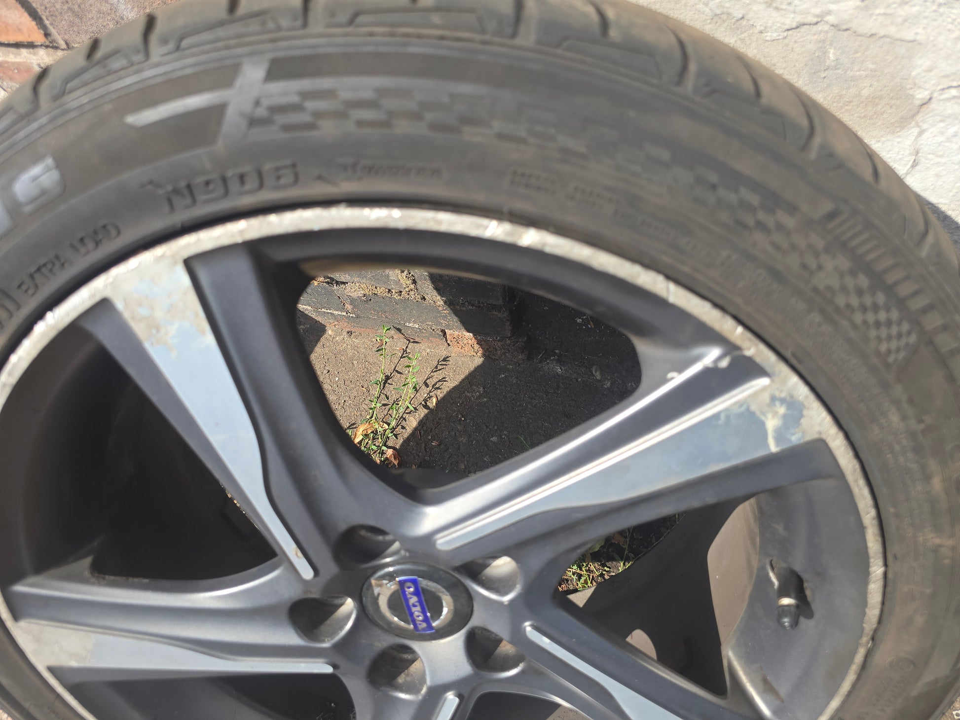 2014 Volvo V40 R-Design Ixion 17" Alloy Wheel 31423521