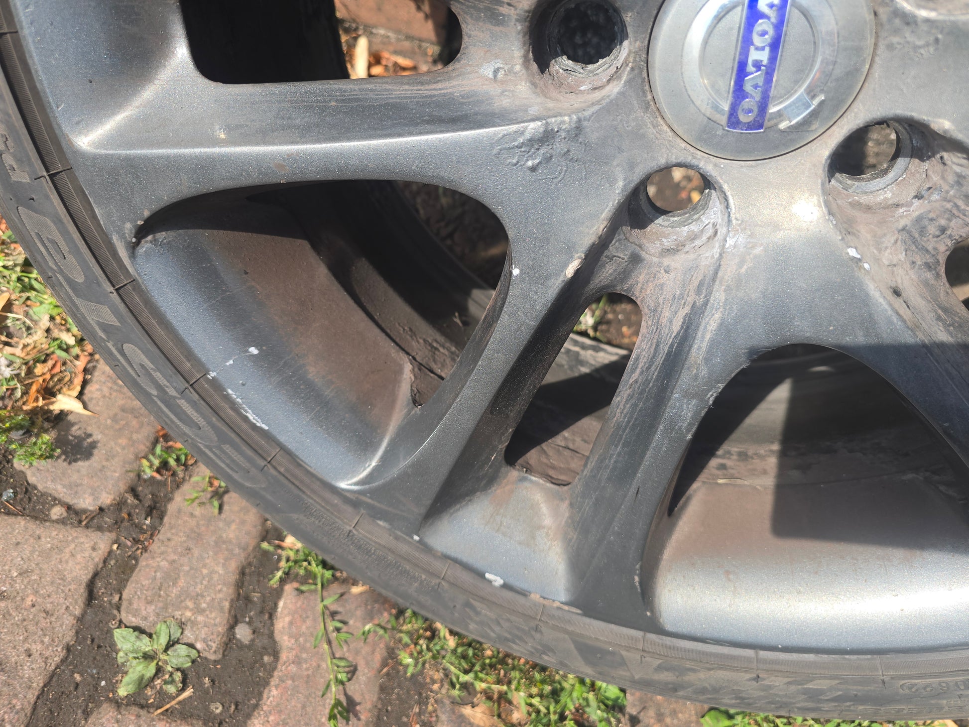2010-2013 Volvo C30 D2 Alloy Wheel 30672919