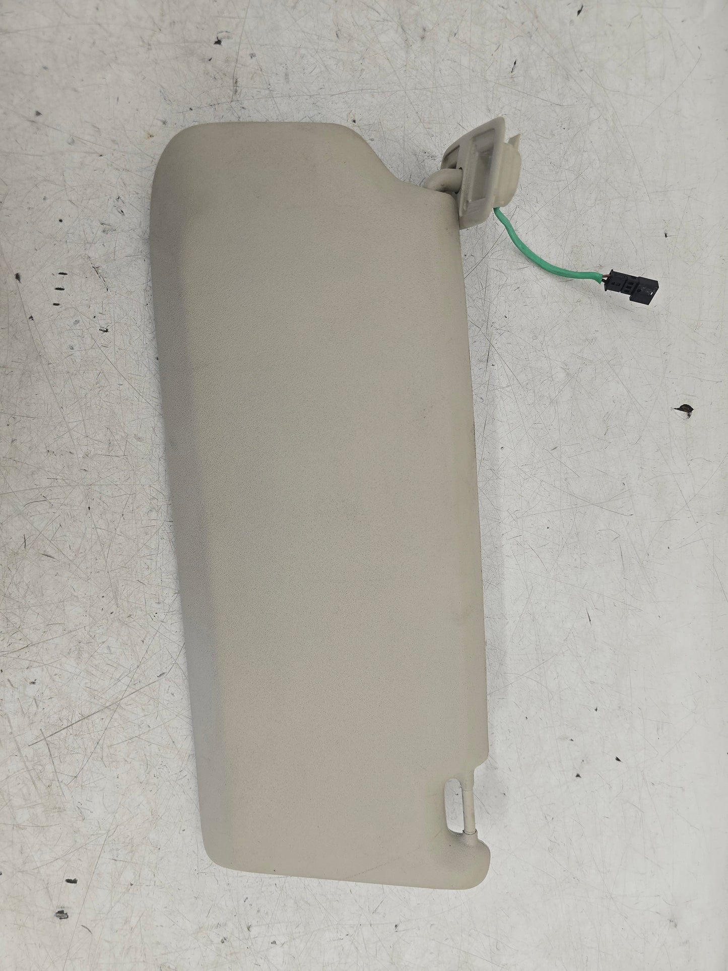 2011 Volvo XC60 Right Driver Side Sun Visor Red 2.4D
