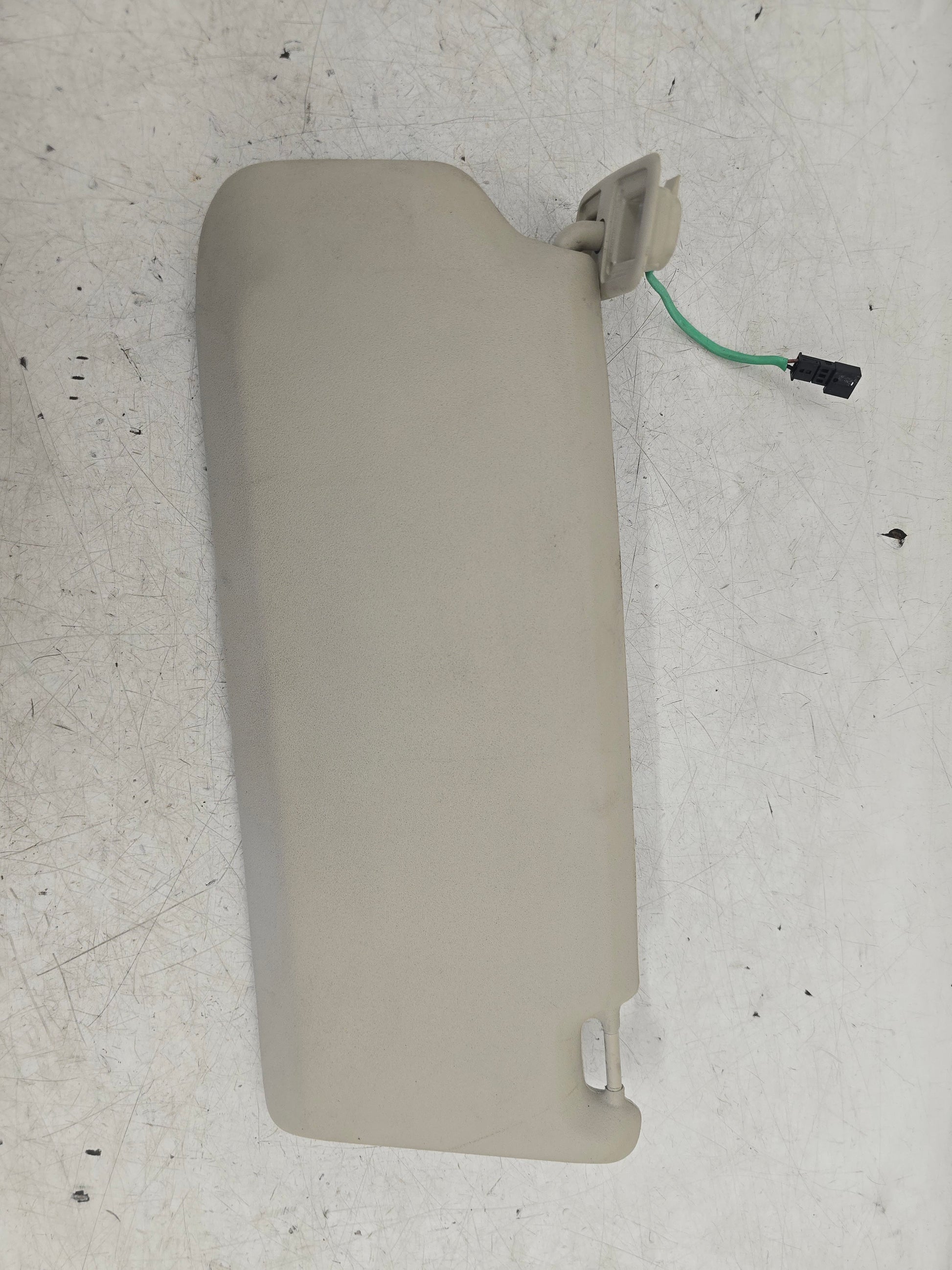 2011 Volvo XC60 Right Driver Side Sun Visor Red 2.4D