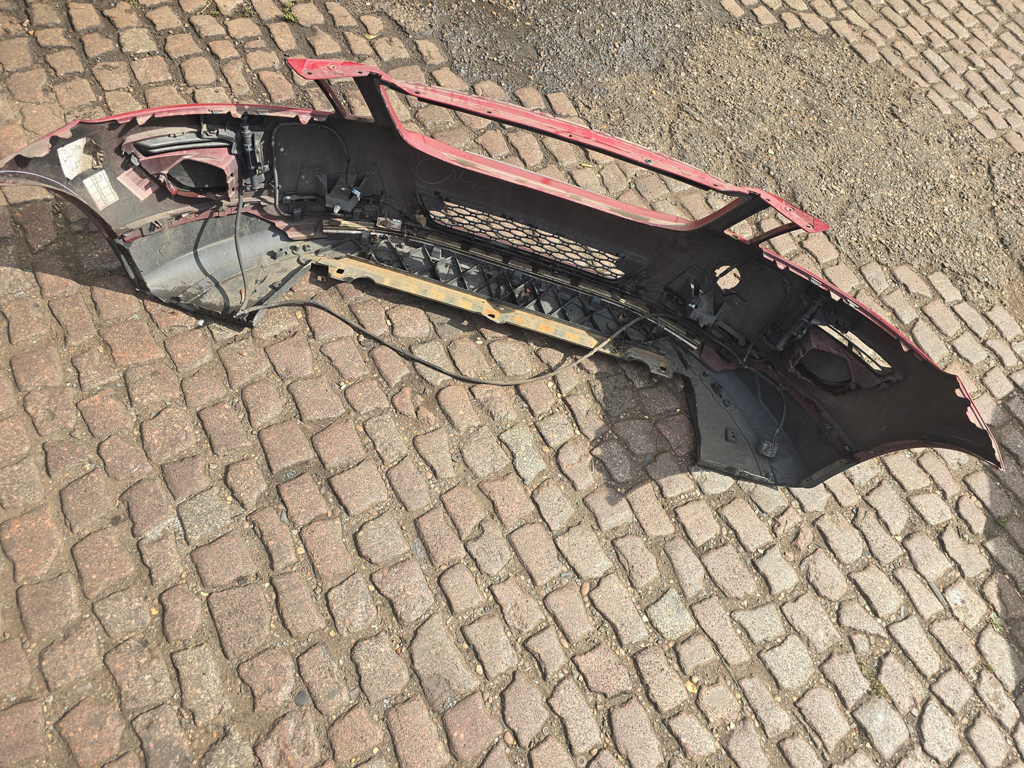 2011 Volvo XC60 Front Bumper Red - Stock 9837