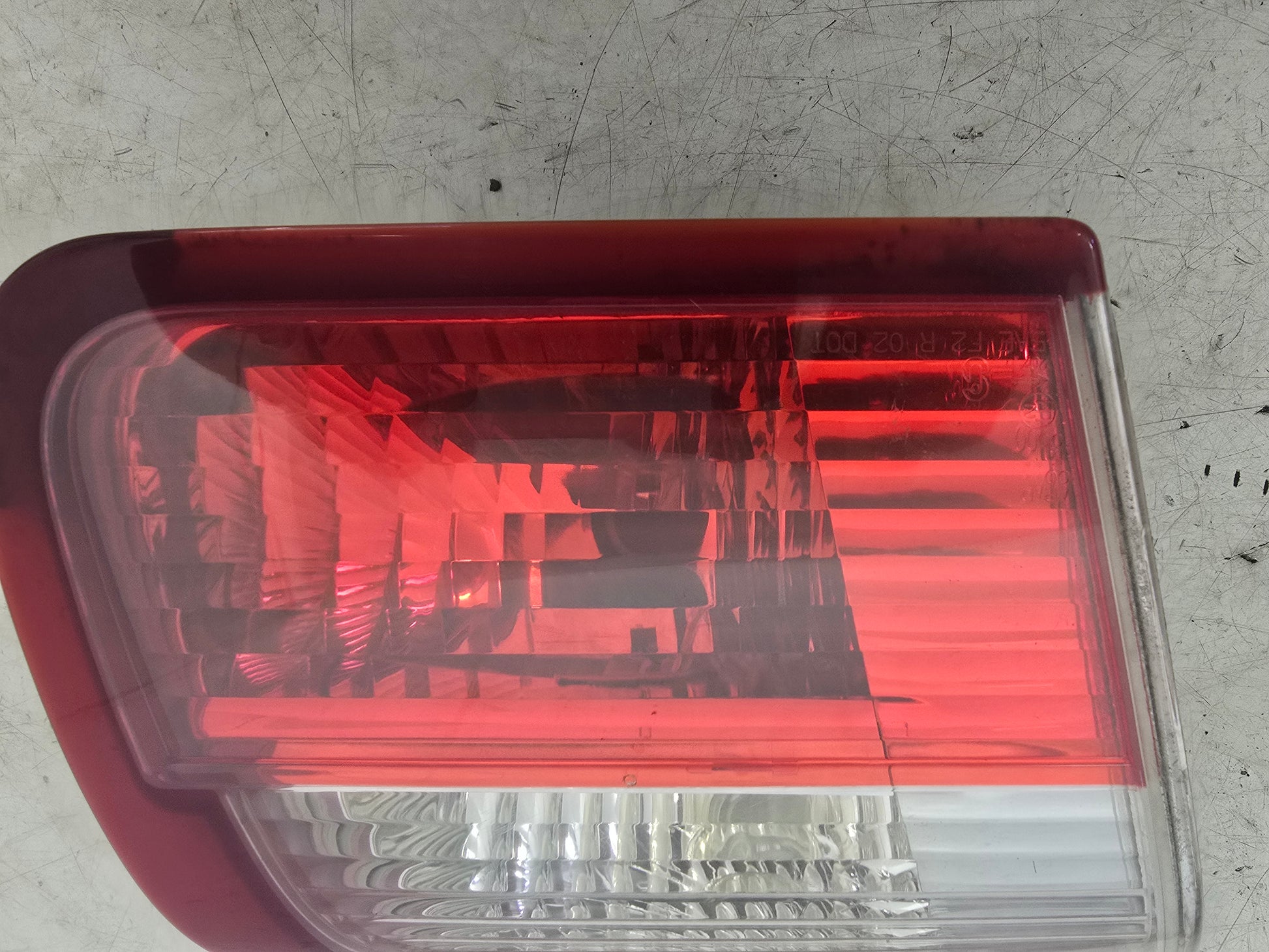 2002-2007 Saab 9-3 Convertible Left Rear Boot Taillight 12831281