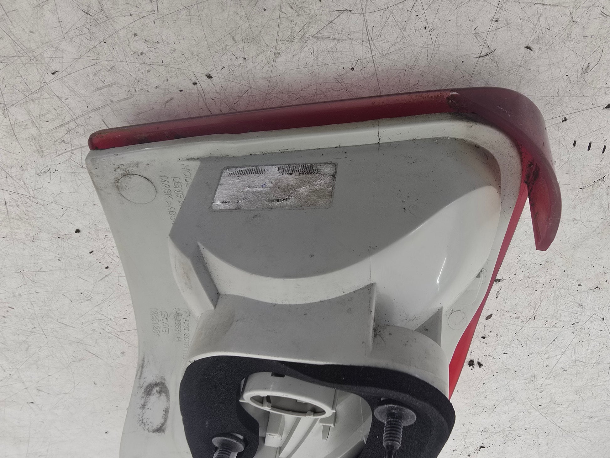 2002-2007 Saab 9-3 Convertible Left Rear Boot Taillight 12831281