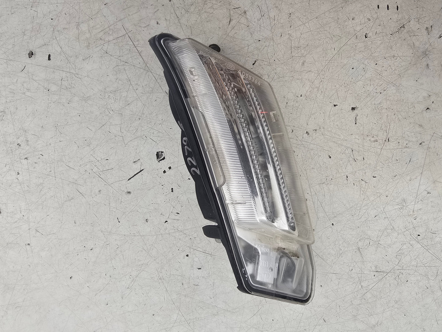 2011 Volvo XC60 Right Driver Side Daytime Running Light 31290874