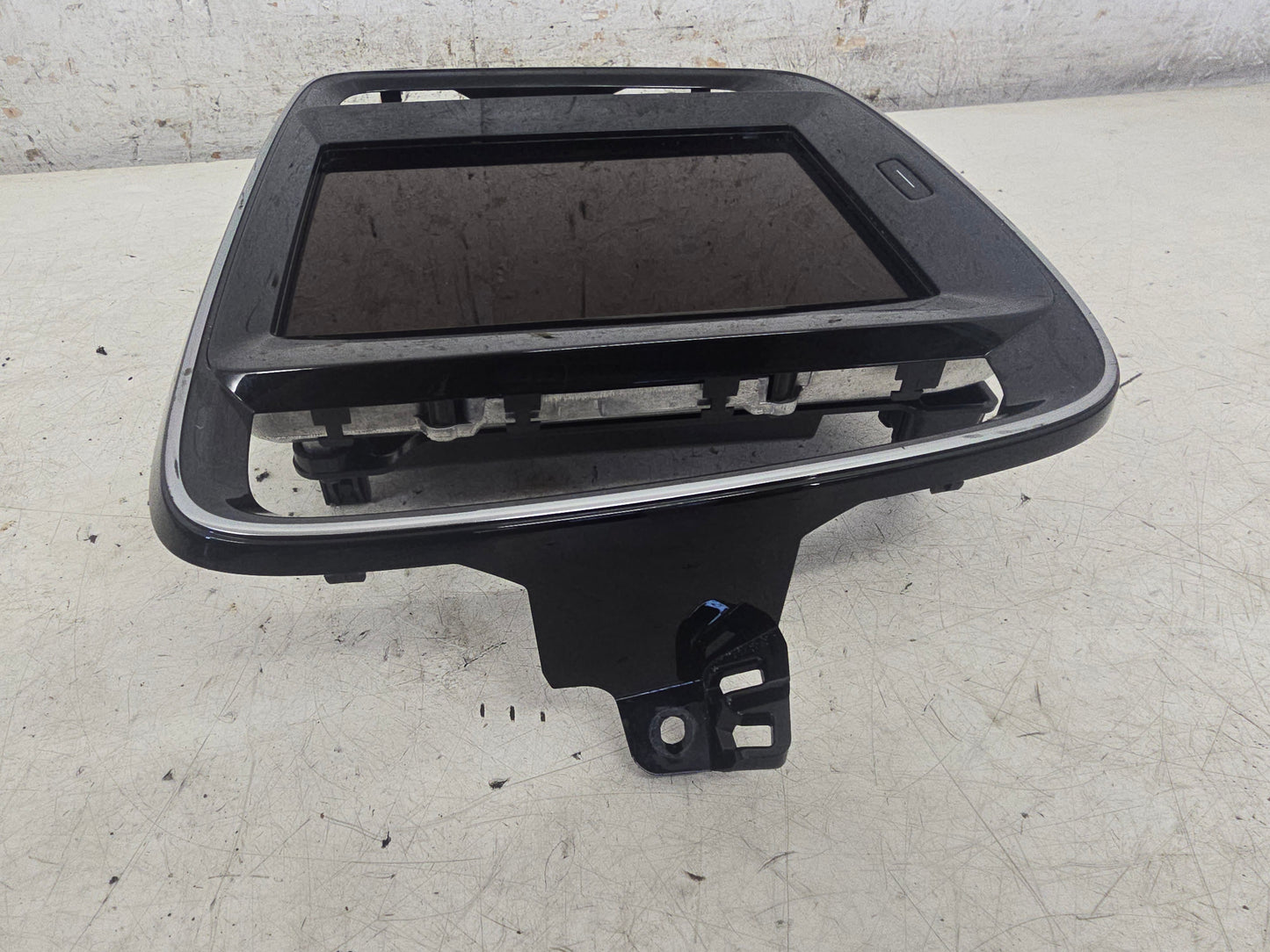 2022 Volvo XC40 T3 Digital Display Unit 1.5 Petrol B3154T2 Automatic