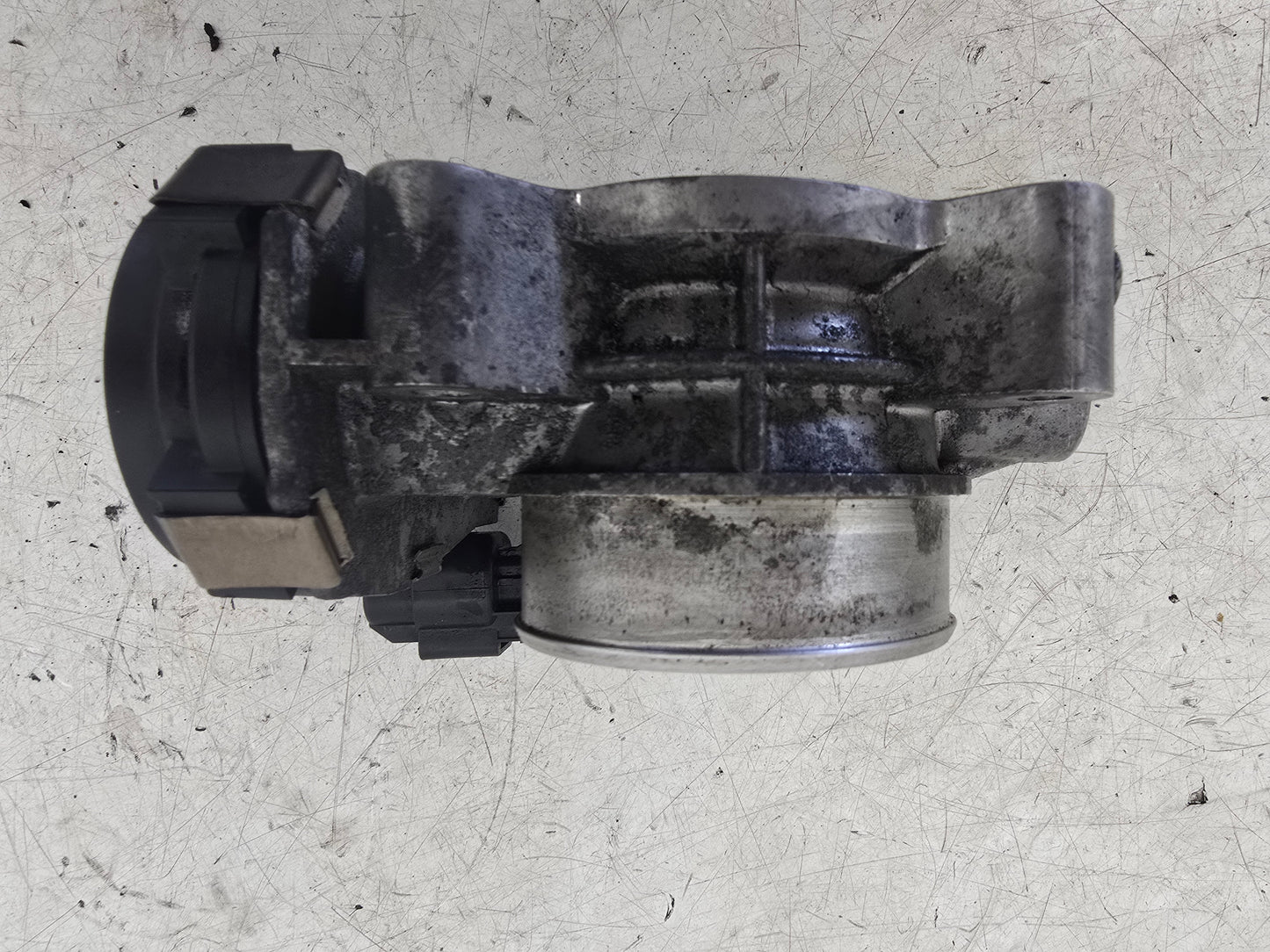 2007-2011 Saab 9-3 Throttle Body 55354710