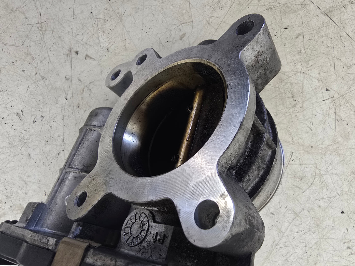 2007-2011 Saab 9-3 Throttle Body 55354710