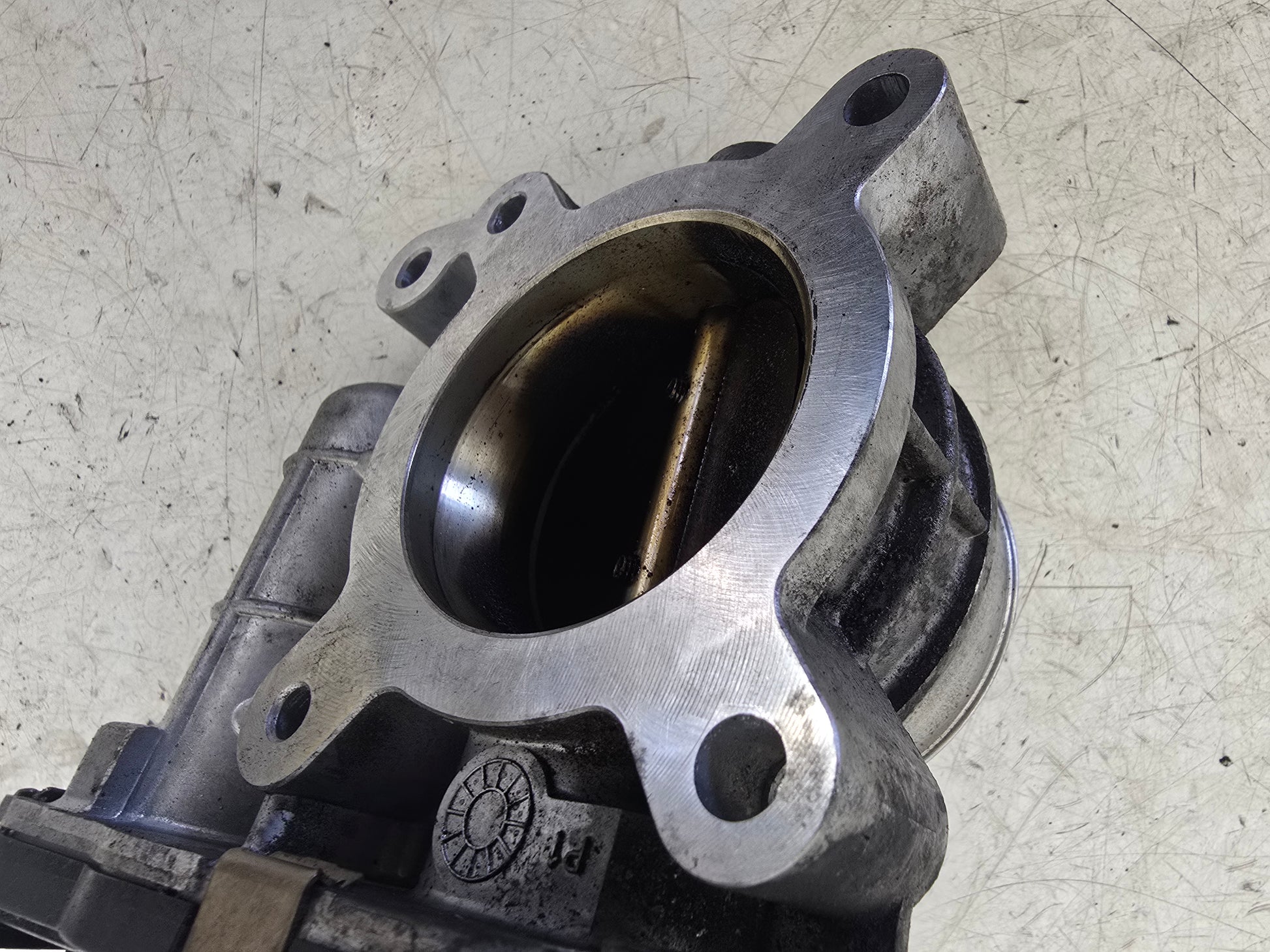2007-2011 Saab 9-3 Throttle Body 55354710