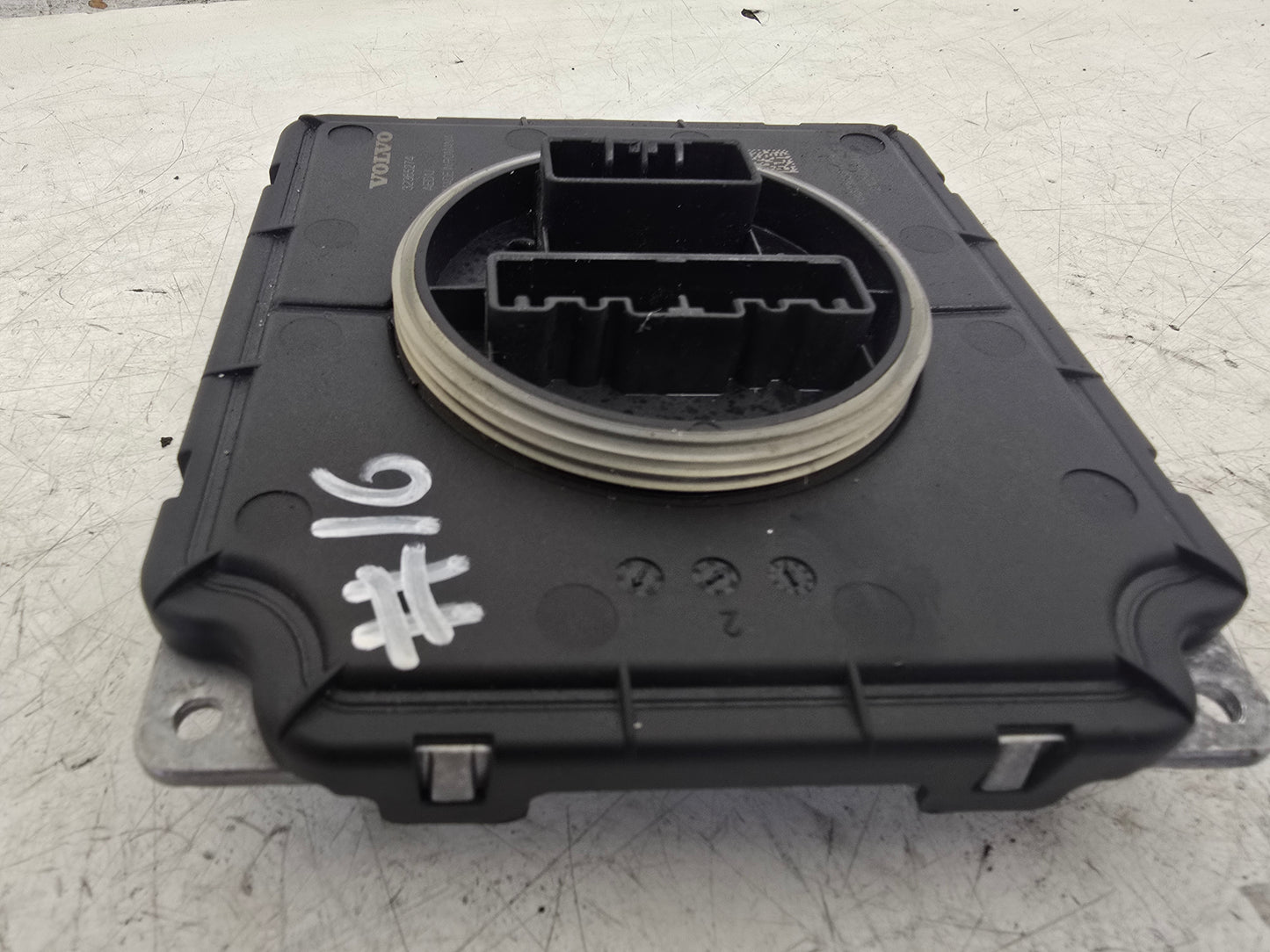 2018-2030 Volvo XC40 T3 Headlight Control Module 32365274
