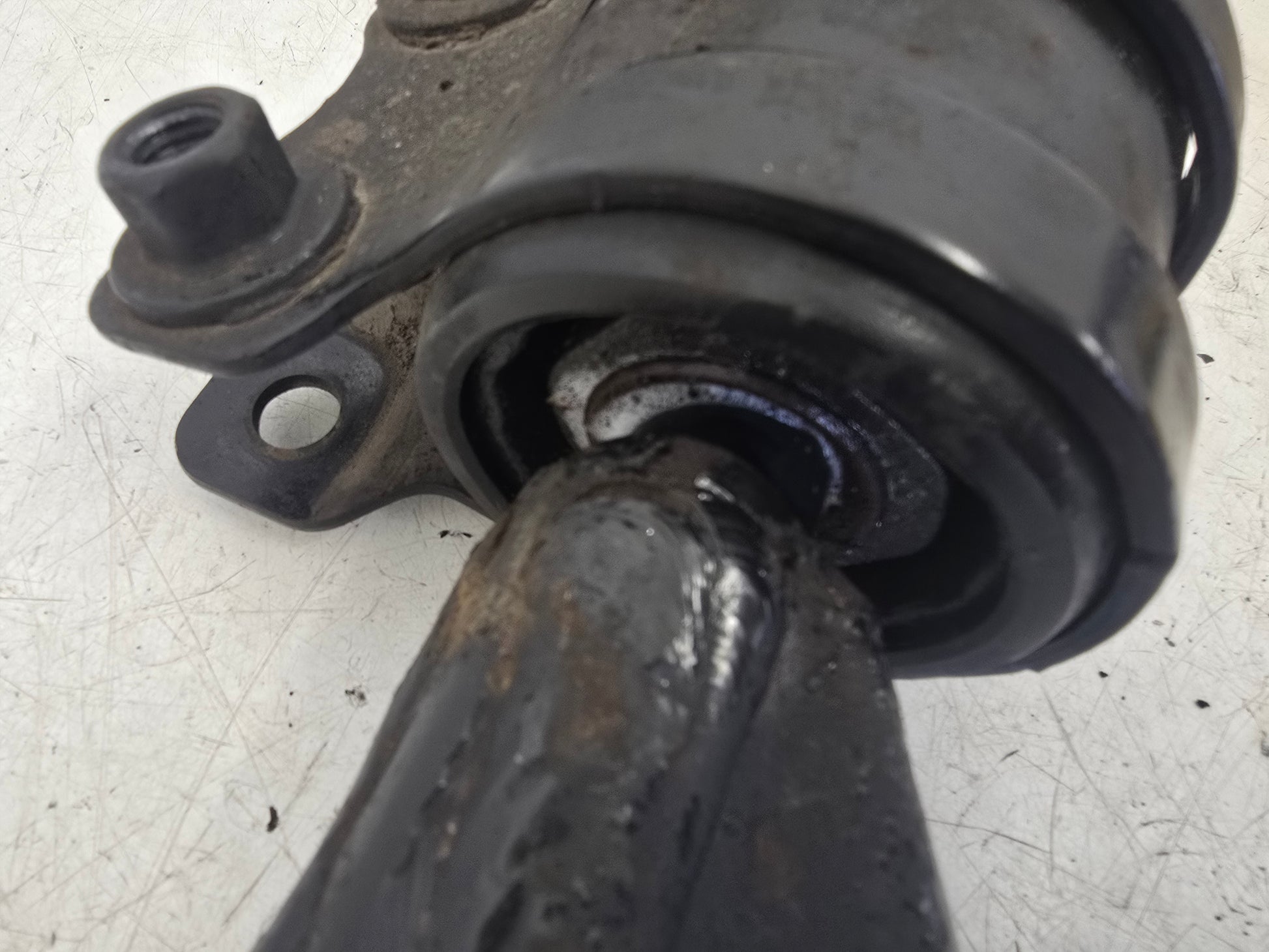 2011 Volvo S40 II Left Front Control Arm Passenger Side 1.6D 1811695