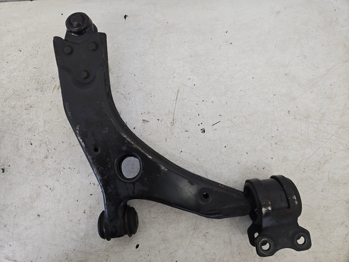 2011 Volvo S40 II Left Front Control Arm Passenger Side 1.6D 1811695