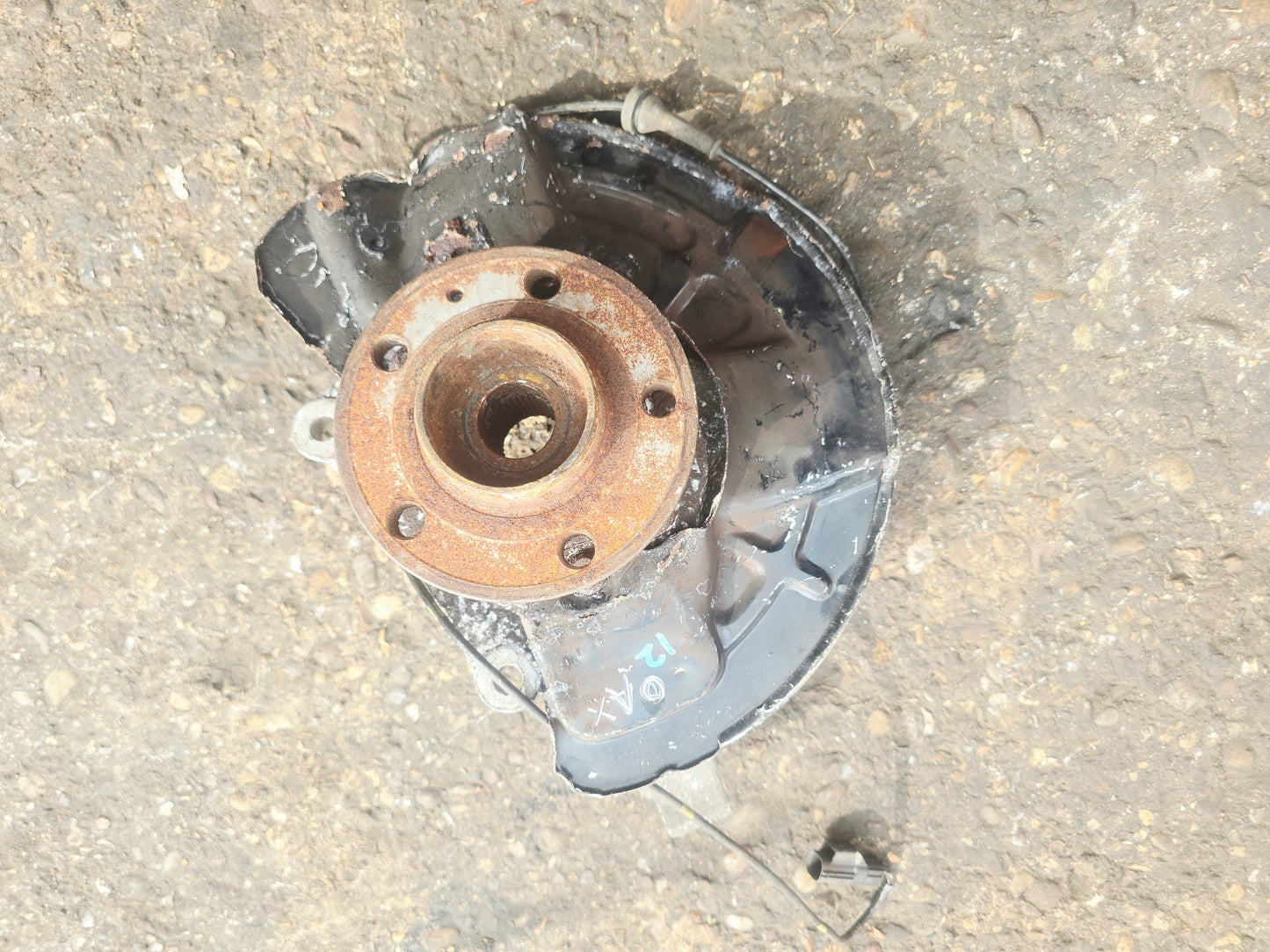 2000-2007 Volvo V70 Front Right Driver Hub Assembly 2.4D Diesel D5244T5