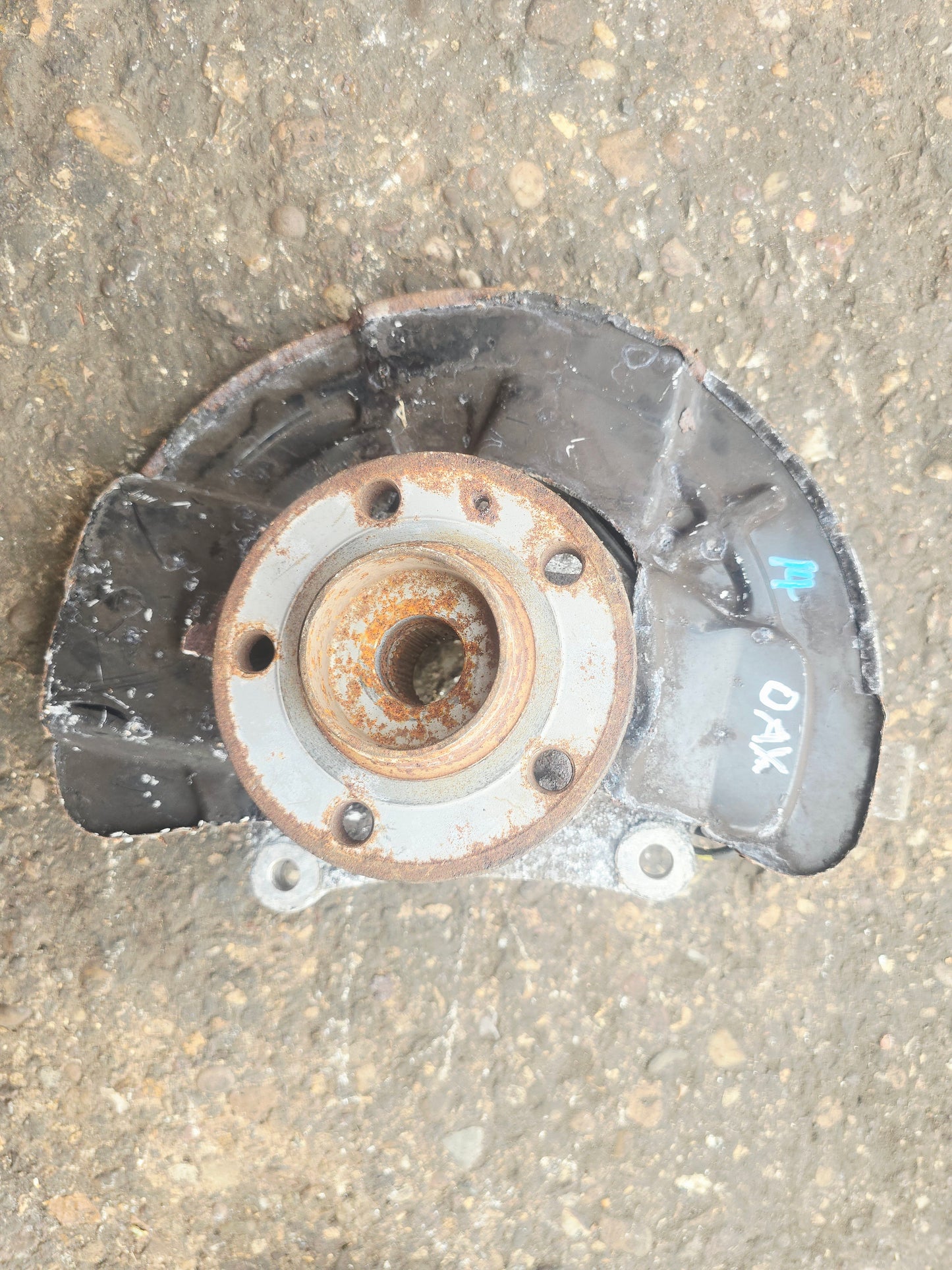 2007 Volvo S60 Front Right Hub Assembly 2.4 Diesel D5244T4