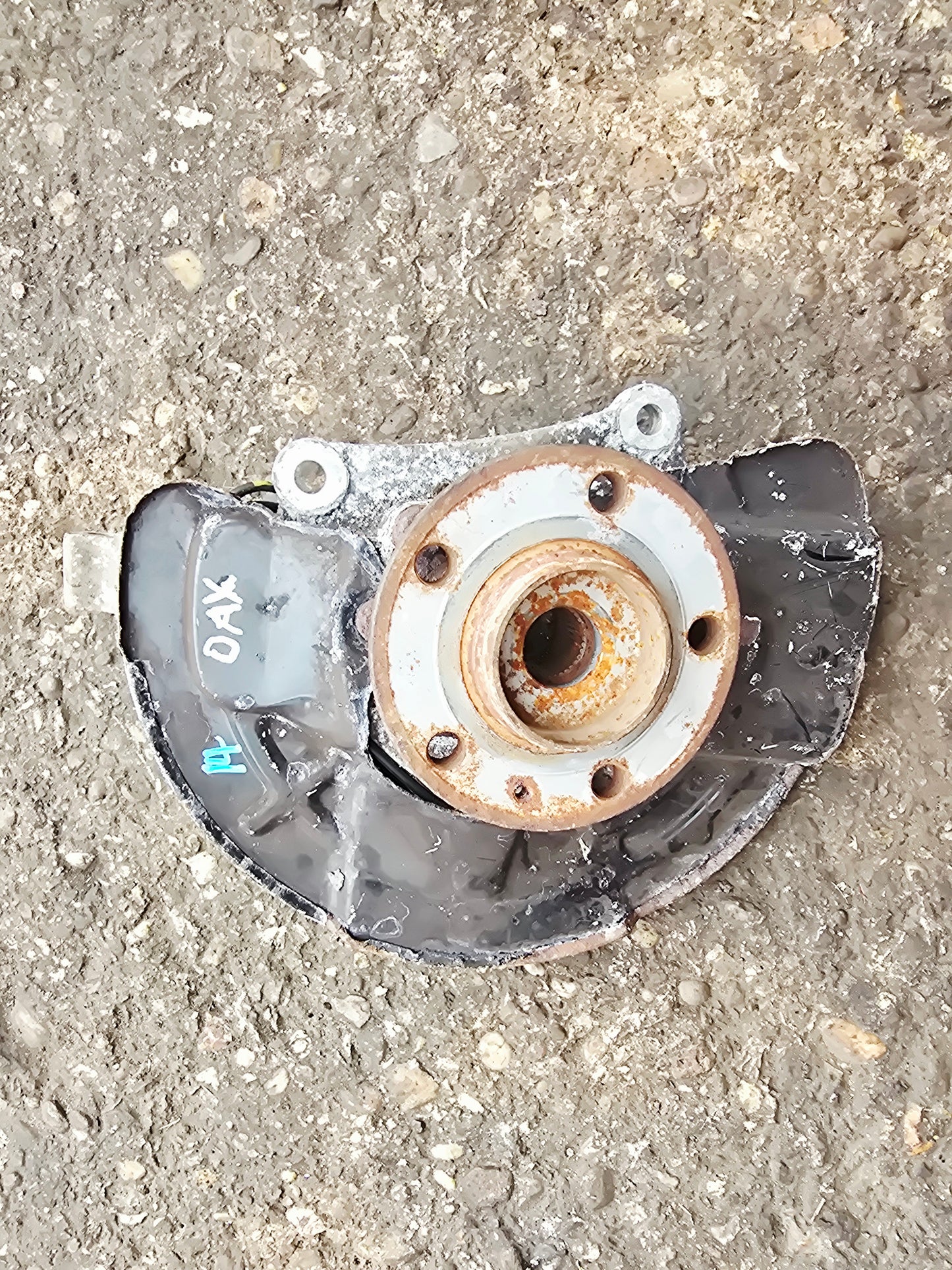 2007 Volvo S60 Front Right Hub Assembly 2.4 Diesel D5244T4