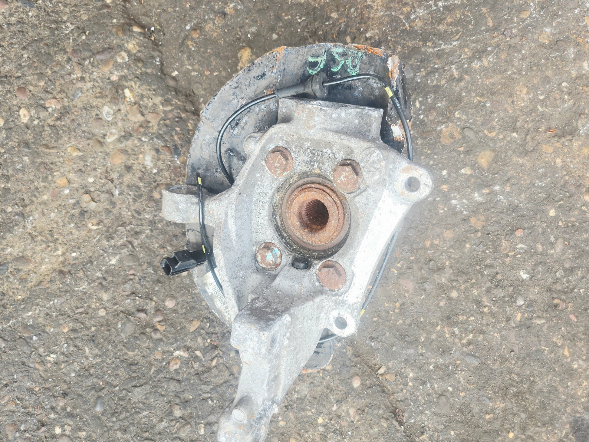 2004 Volvo S80 Front Right Hub Assembly 2.4 Diesel 2002-2006
