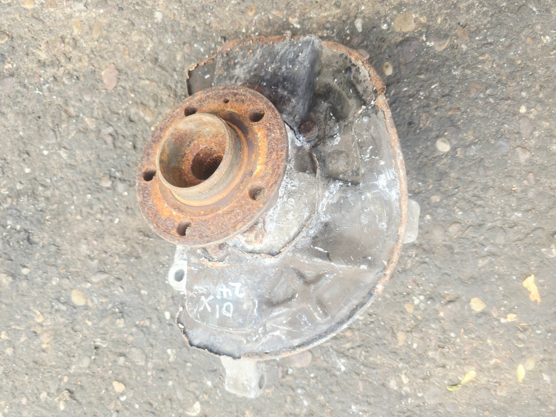 2005 Volvo V70 Front Right Hub Assembly 2.4D D5244T5 2000-2007