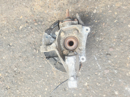 2000-2009 Volvo S60 Front Right Hub Assembly 2.4 Diesel — No ABS Sensor | VS Breakers Ltd