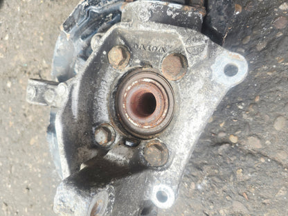 2005 Volvo V70 Front Right Hub Assembly 2.4 Diesel D5244T5 2000-2007