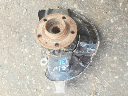 2004 Volvo S80 Front Right Driver Hub Assembly 2002-2006 2.4 Diesel