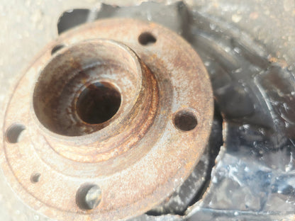 2004 Volvo S80 Front Right Driver Hub Assembly 2002-2006 2.4 Diesel