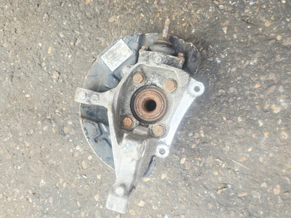 2004 Volvo S80 Front Right Driver Hub Assembly 2002-2006 2.4 Diesel