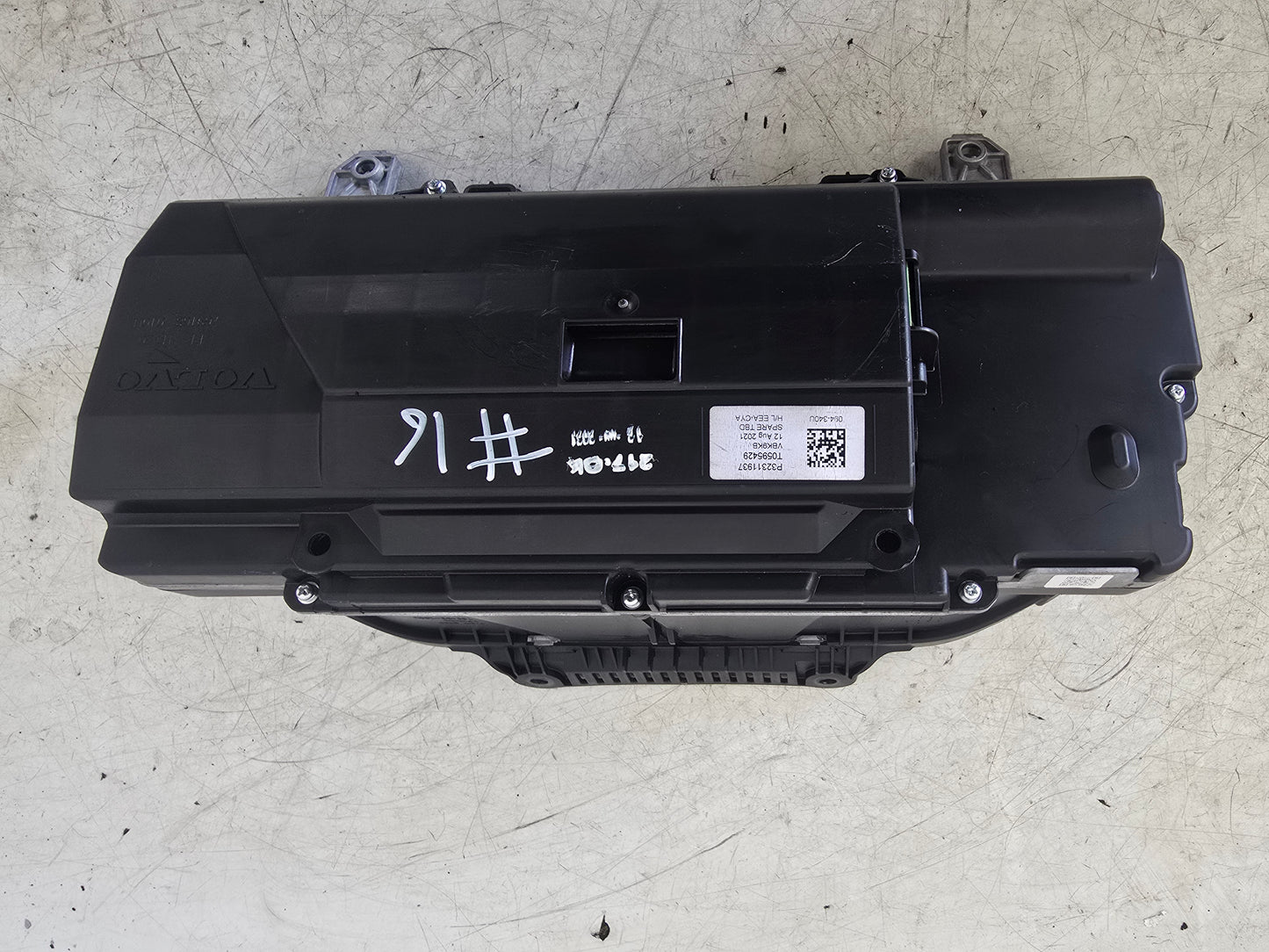 32311937 Volvo XC40 536 T3 Instrument Cluster 2017-2025 1.5 Petrol Automatic Grade A