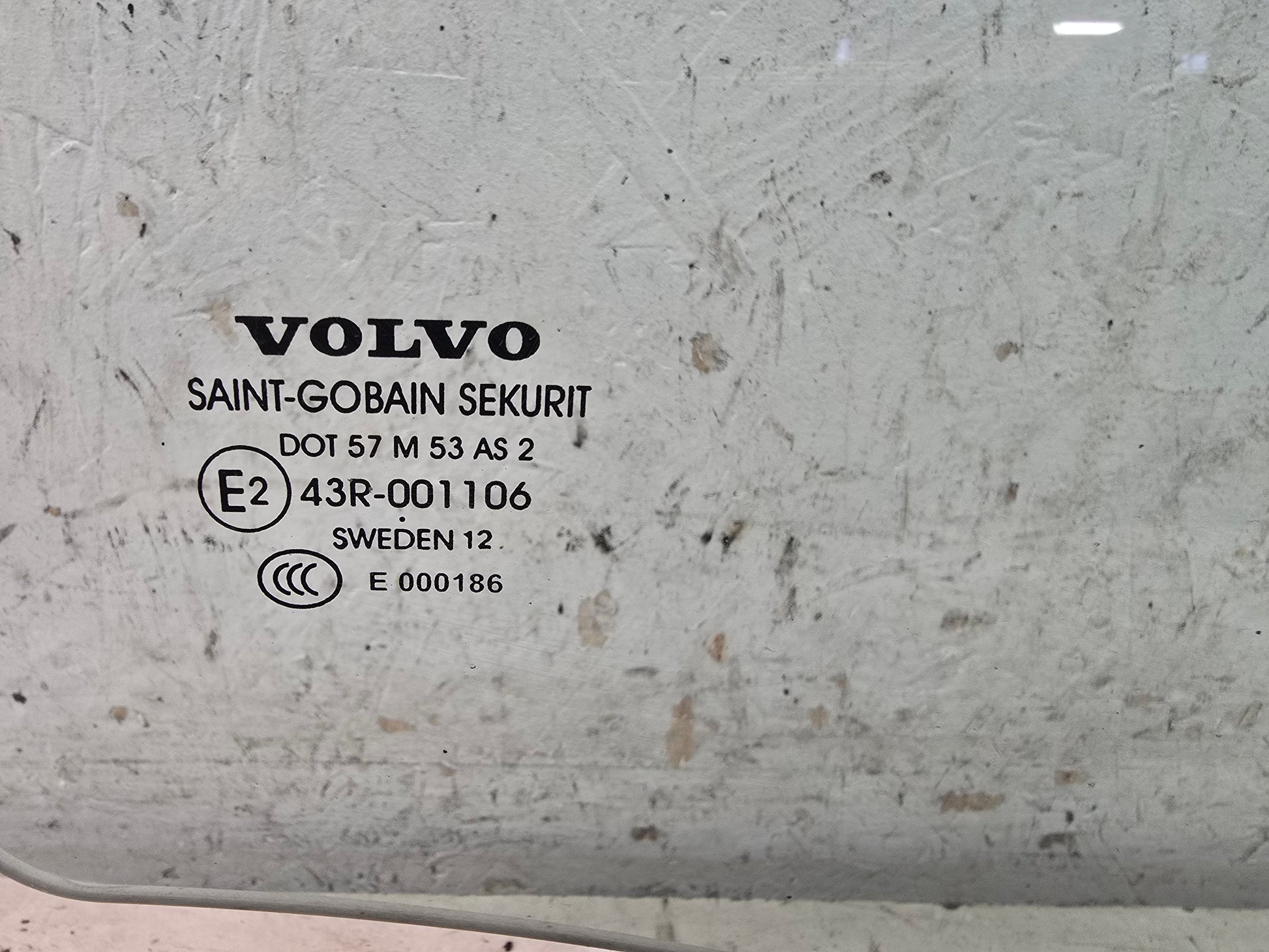 2012 Volvo V60 Estate Front Driver Door Window Glass AS2 Tint D5204T3-A — VS Breakers Nottingham