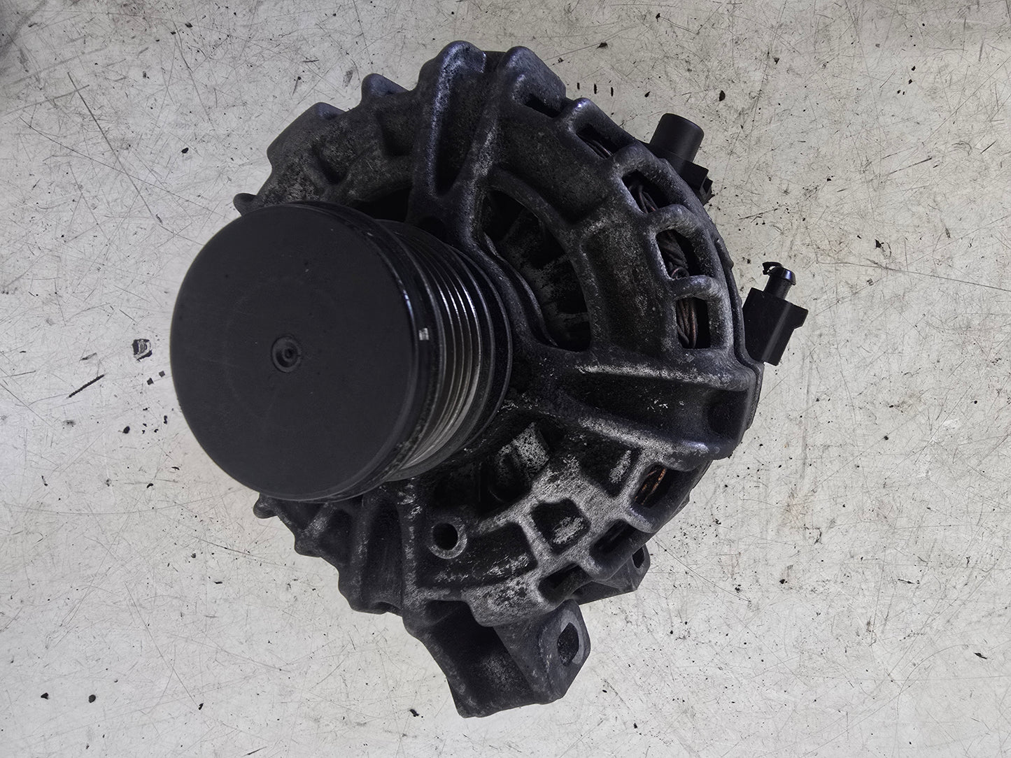 2011 Volvo XC60 2.4 Diesel Alternator VRAC Grade A — VS Breakers Nottingham