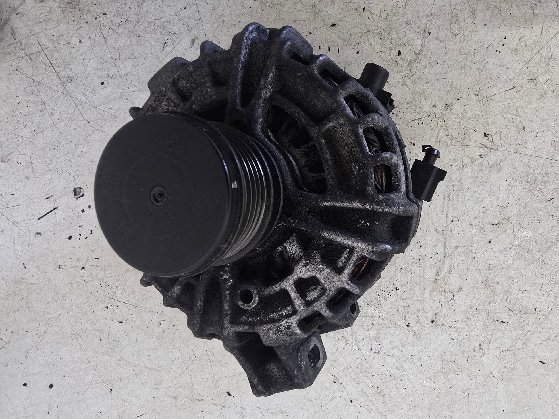 2011 Volvo XC60 2.4 Diesel Alternator VRAC Grade A — VS Breakers Nottingham