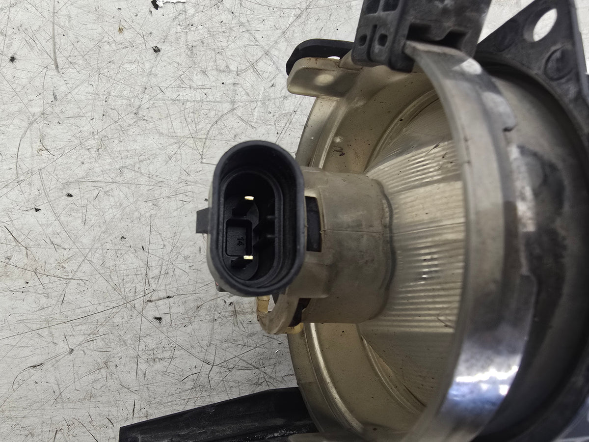 2010-2012 Saab 9-5 NG95 Left Passenger Front Fog Light 12775778 — VS Breakers Nottingham
