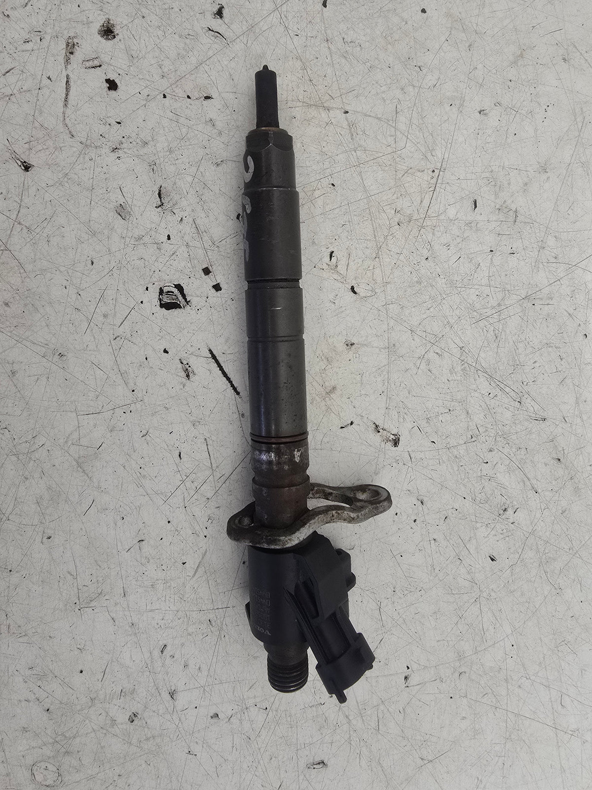 2010-2014 Volvo V40 Diesel Injector 31303238 1969cc B5204T8 — VS Breakers Nottingham