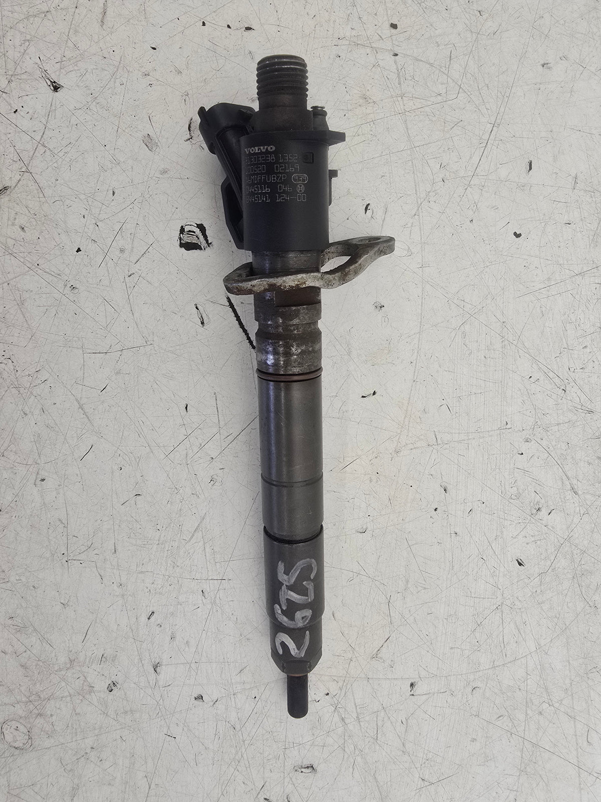2010-2014 Volvo V40 Diesel Injector 31303238 1969cc B5204T8 — VS Breakers Nottingham
