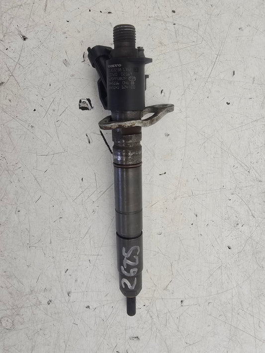 2010-2014 Volvo V40 Diesel Injector 31303238 1969cc B5204T8 — VS Breakers Nottingham