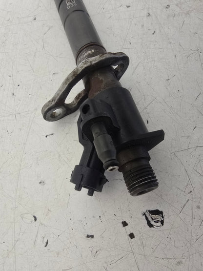 2010-2014 Volvo V40 Diesel Injector 31303238 1969cc B5204T8 — VS Breakers Nottingham